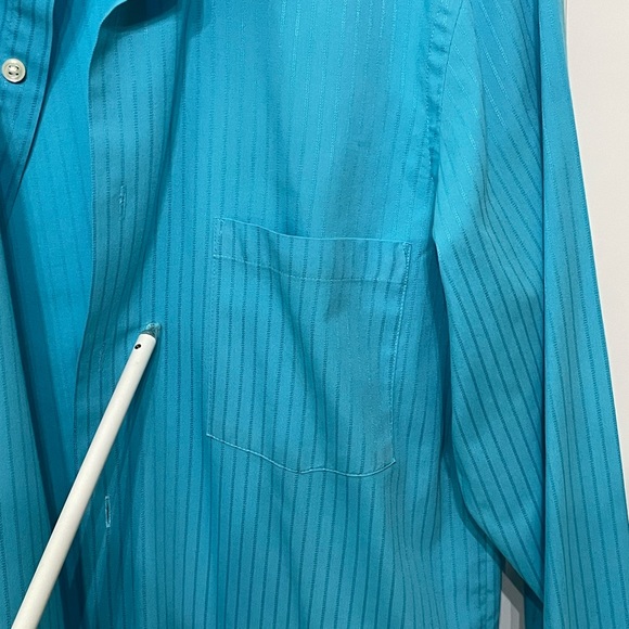 Mens Van Heusen long sleeve button down shirt - Picture 4 of 7